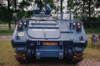 YPR-765 Koninklijke Marechaussee NL, Vliegbasis Twenthe (NL), 20. Juni 2003