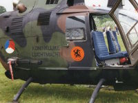 Bo 105, Koninklijke Luchtmacht, R22, 6. Juli 2002, Vliegbasis Gilze-Rijen (NL)