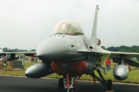 F-16, Norwegische Luftwaffe, Vliegbasis Gilze-Rijen 6. Juli 2002
